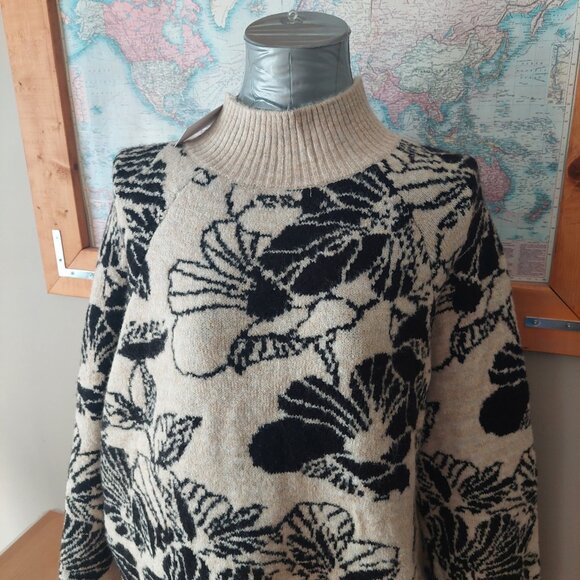 Liz Claiborne Plus Size Mock Neck Acrylic Blend Floral Sweater Women's Size 1X - Picture 2 of 12